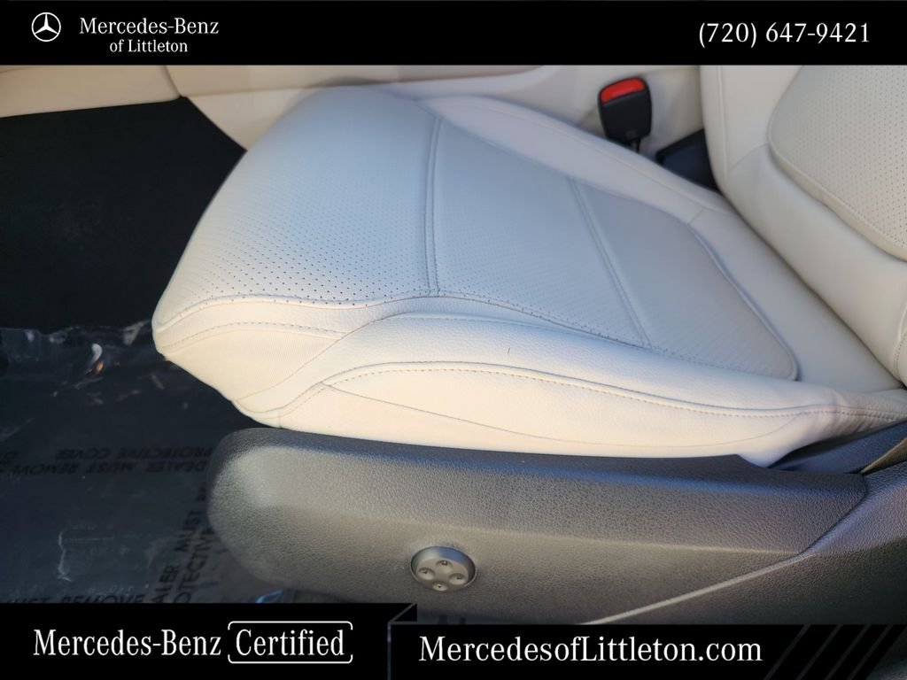 Certified Used 2024 White Mercedes-Benz GLC 300 image 23