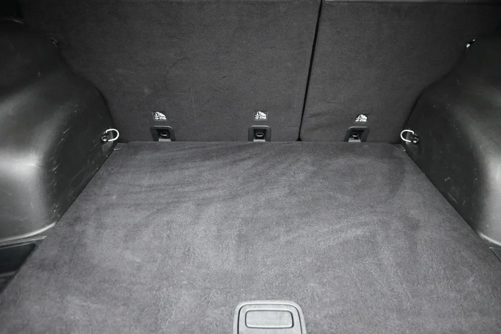 Certified Used 2025 White Jeep Limited image 13