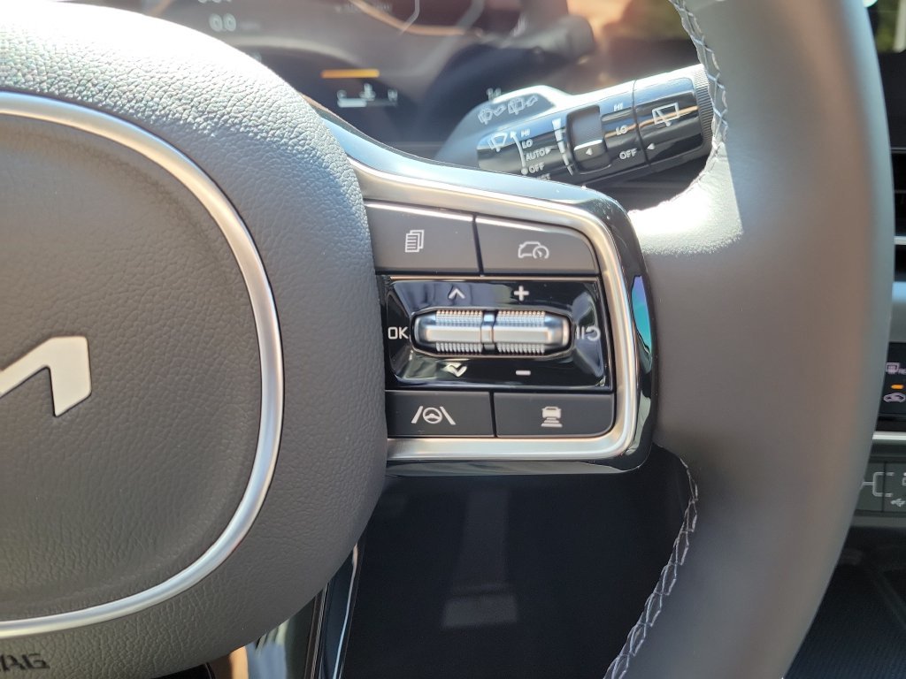 New 2026 Ivory Silver Kia SX Prestige image 28
