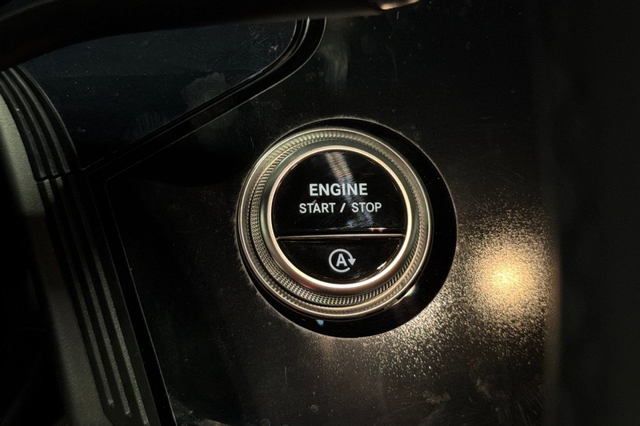 New 2027 Obsidian Black Metallic Mercedes-Benz S 580 4MATIC® Sedan image 20