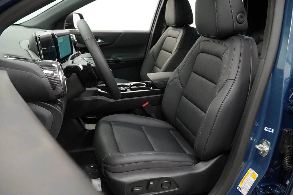 2027 Chevrolet Equinox LT - Photo 7