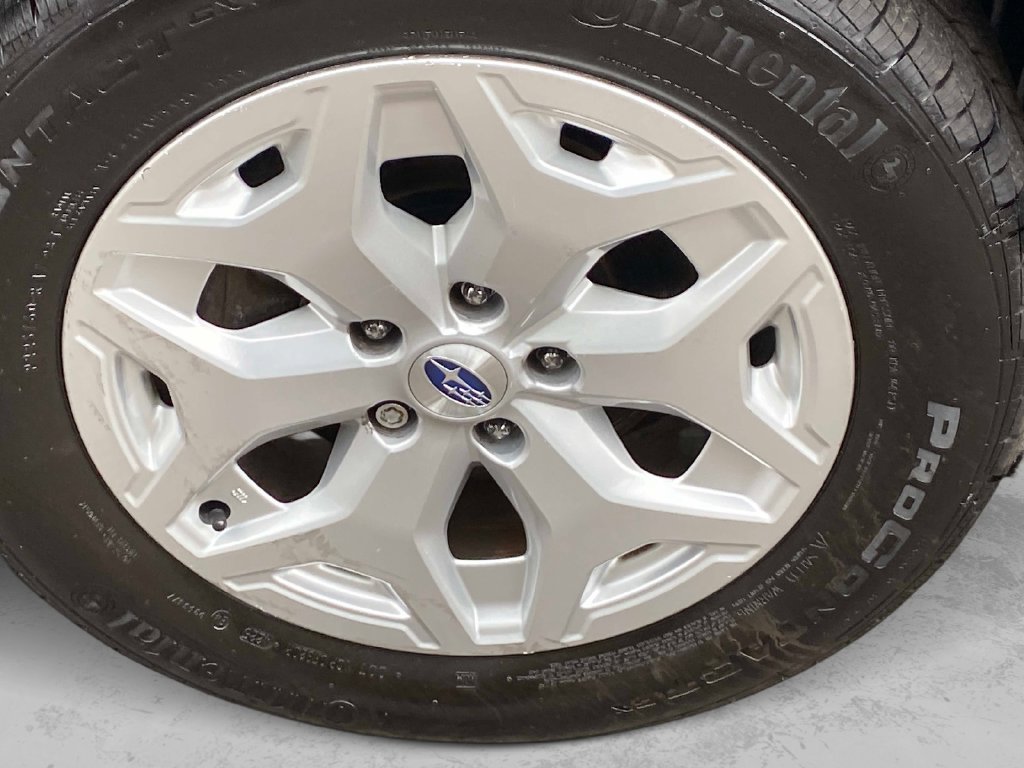 Used 2020 Gray Subaru Base image 23