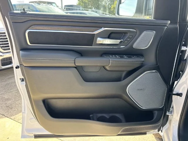 New 2027 Bright White Clear-Coat Exterior Paint RAM Laramie image 45