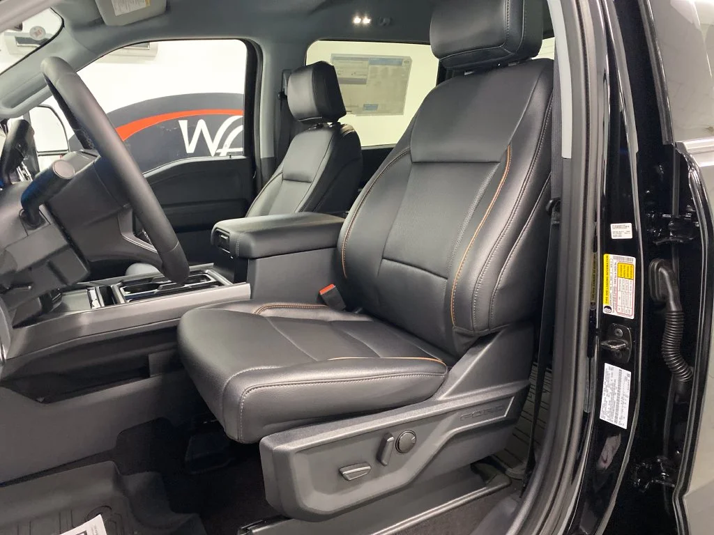 New 2026 Agate Black Metallic Ford F-350® Lariat® image 15