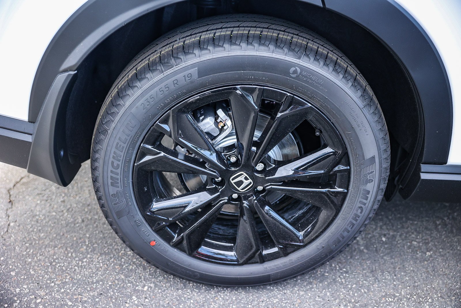 New 2027 Platinum White Pearl Honda Sport Touring AWD image 11