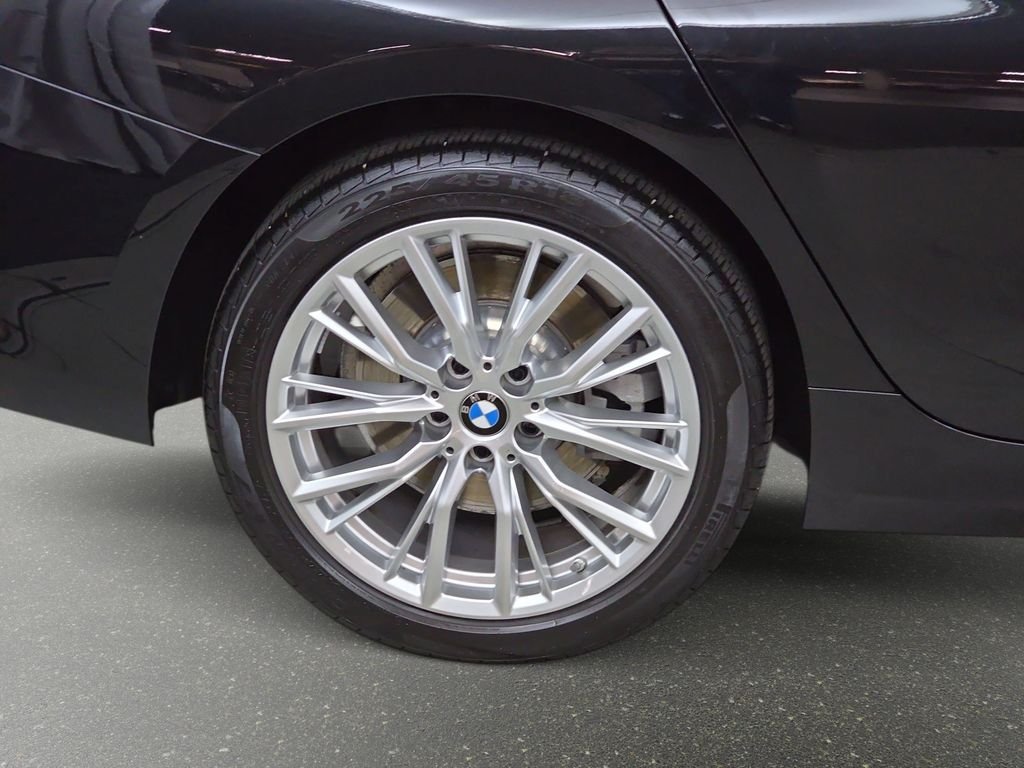 Used 2023 Black Sapphire Metallic BMW 330i xDrive image 34