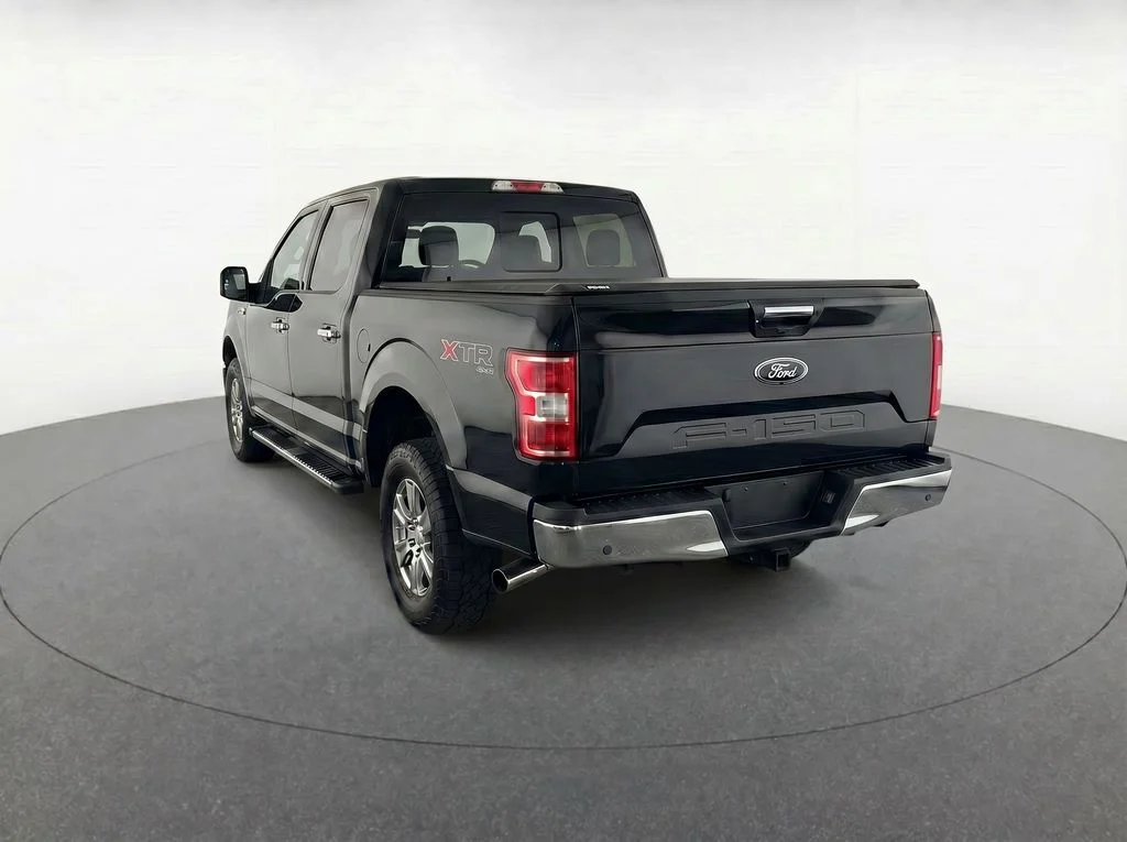 Used 2018 Black Ford XLT image 7