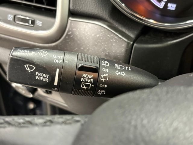 Used 2018 Black Jeep Altitude image 20