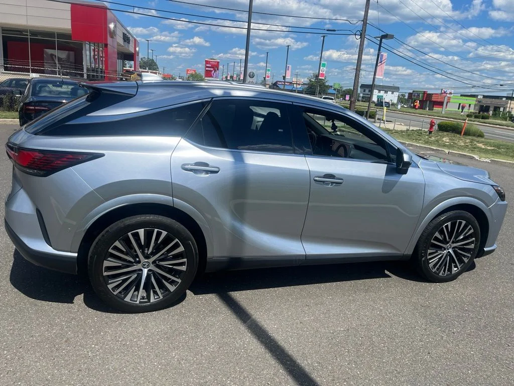 Used 2024 Iridium Lexus 350 Premium Plus image 2