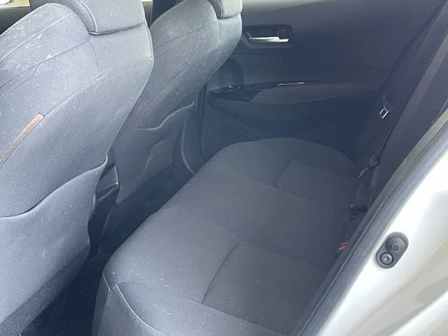 Used 2022 White Toyota SE image 17