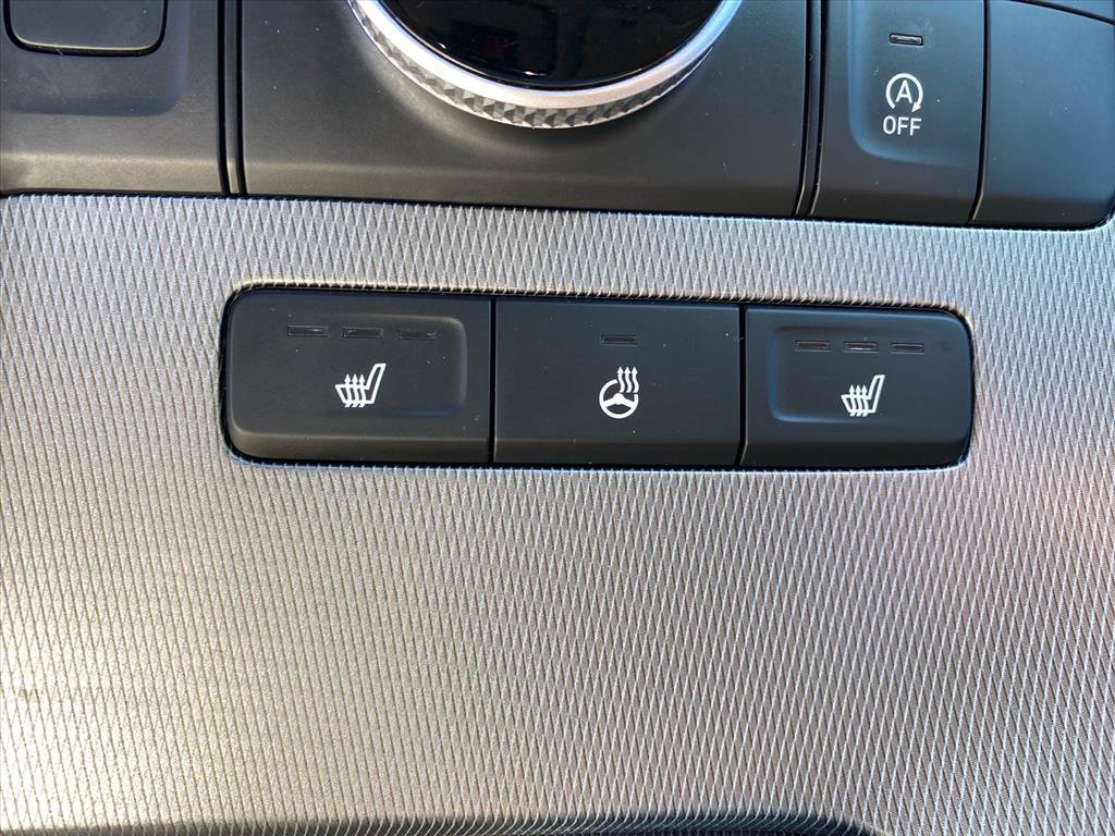 Used 2022 Abyss Black Pearl Hyundai SEL image 13
