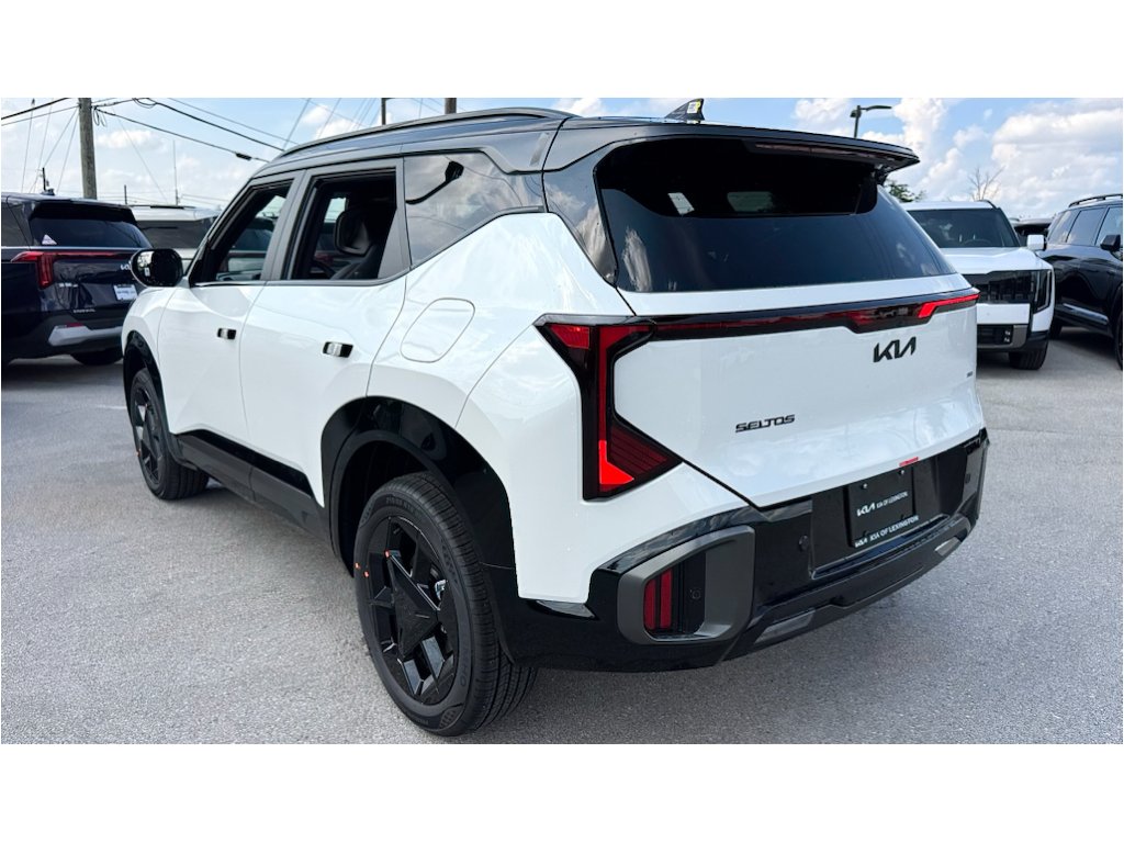 New 2027 Snow White Pearl / Black Roof Kia X-Line S image 26