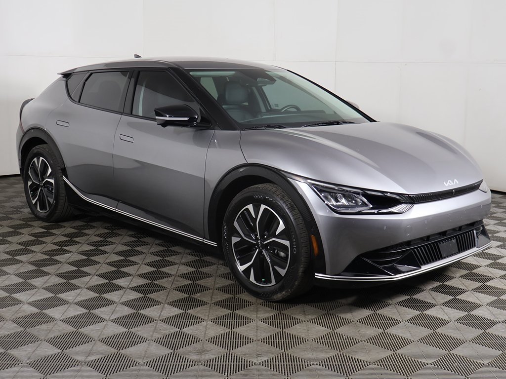 Used 2024 Kia EV6 Wind with VIN KNDC34LAXR5220259 for sale in Parma, OH