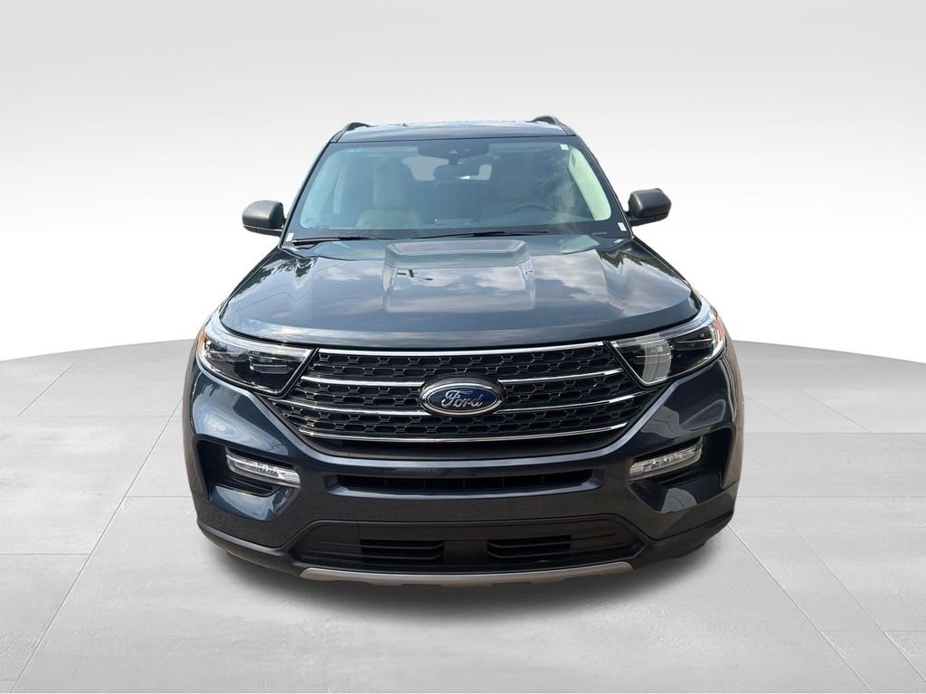 Used 2024 Blue Ford XLT image 8
