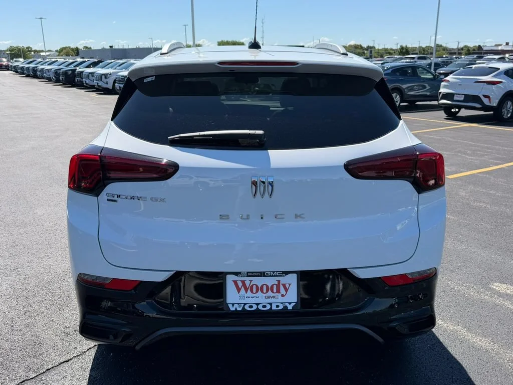 2026 Buick Encore GX Sport Touring - Photo 9