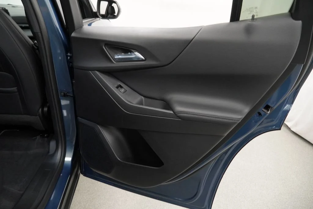 2027 Chevrolet Equinox LT - Photo 26
