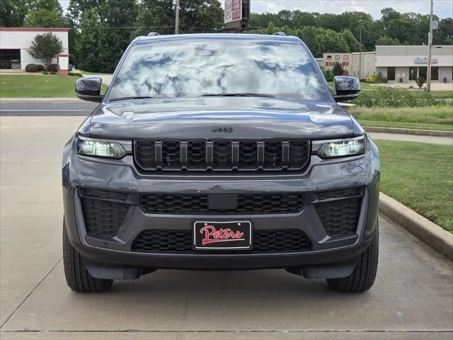 New 2026 Baltic Gray Metallic Clear-Coat Exterior Paint Jeep Altitude image 2
