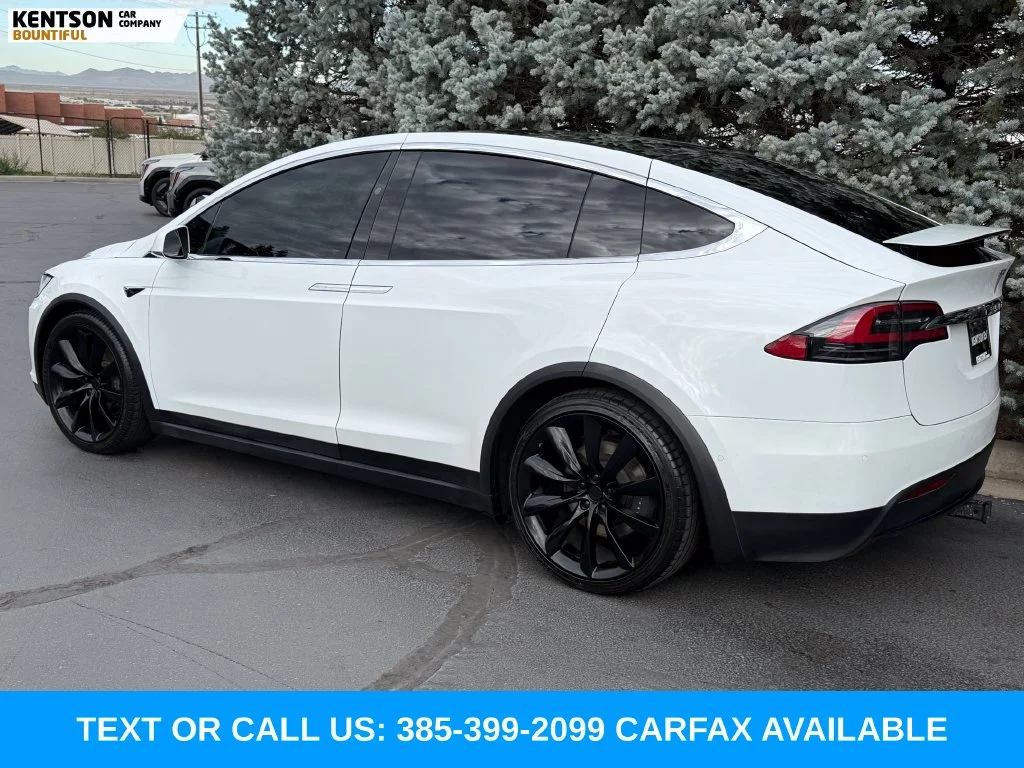 Used 2020 White Tesla Long Range image 4