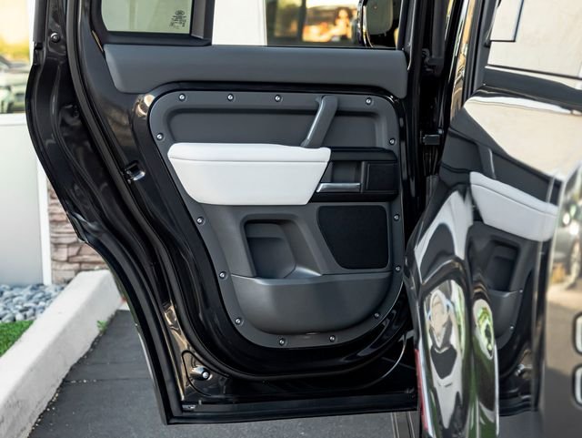 New 2026 Carpathian Grey Land Rover X image 26