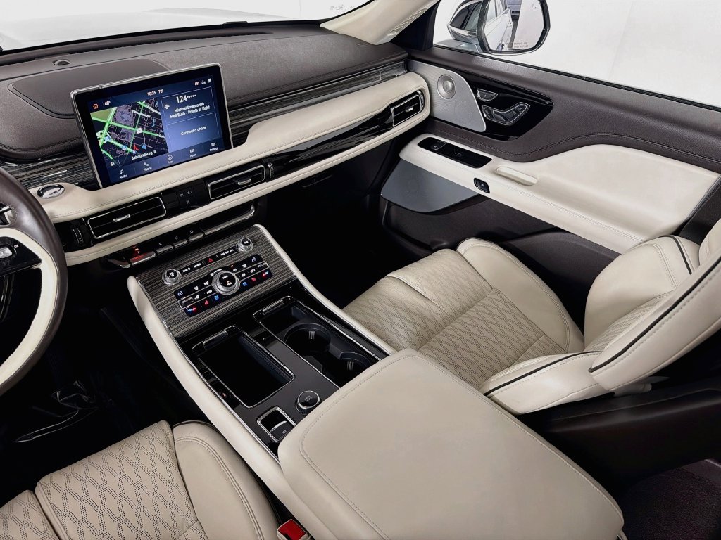 Used 2020 Radiance Metallic Lincoln Black Label image 25