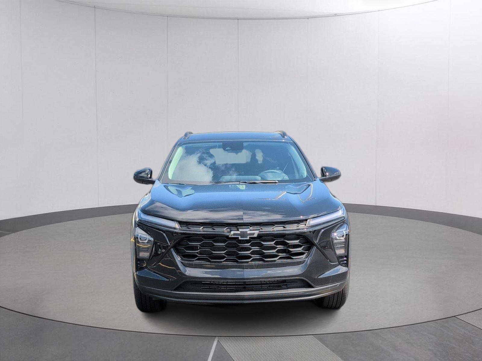 2026 Chevrolet Trax LT - Photo 9