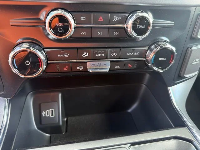 New 2026 White Ford XLT image 18