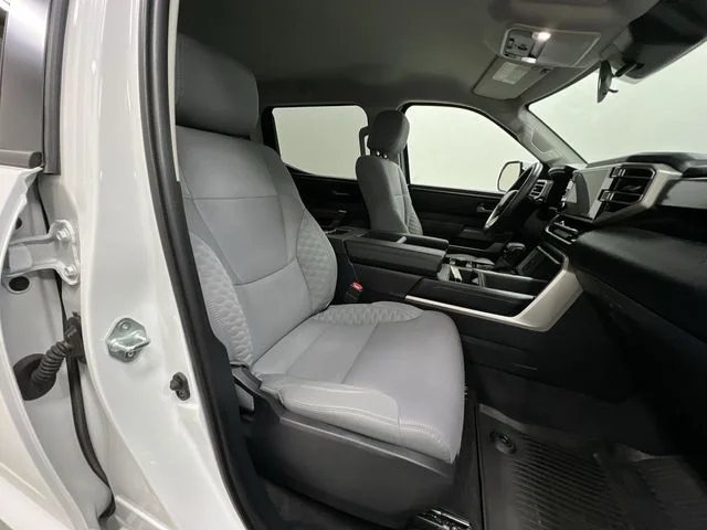 2024 Toyota Tundra SR5 - Photo 28