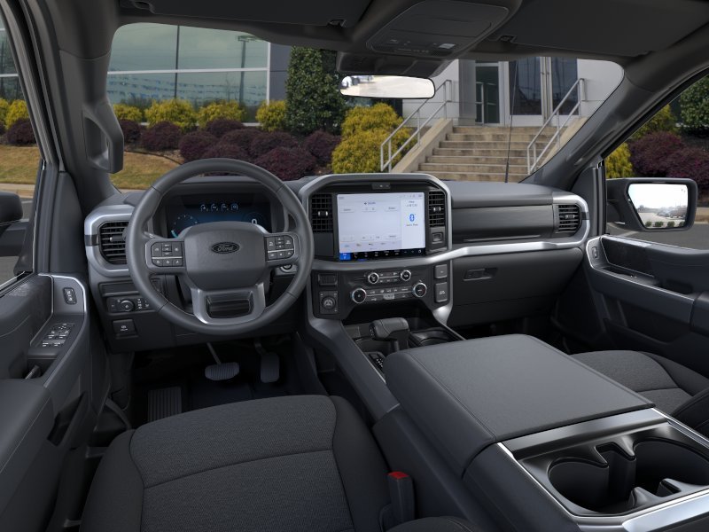 New 2026 Oxford White Ford XLT image 38