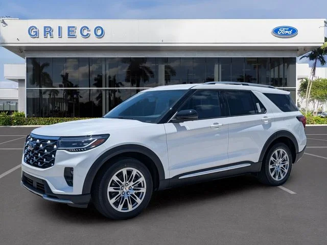 New 2026 Star White Metallic Tri-Coat Ford Platinum™ image 17