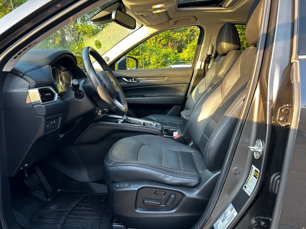 Used 2017 Machine Gray Mazda Grand Touring image 19