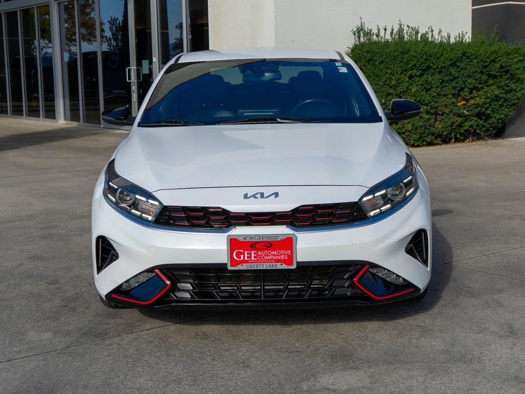2022 Kia Forte GT-Line photo 2