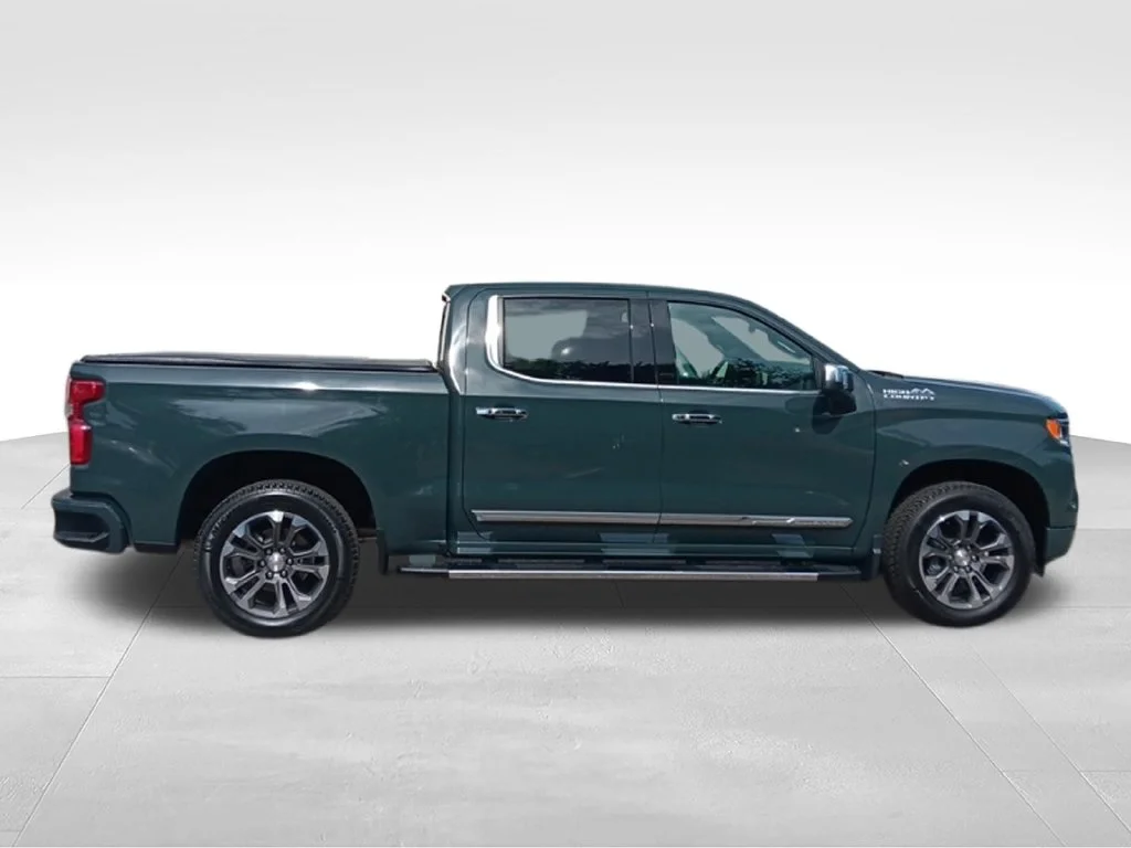 Used 2026 Cypress Gray Chevrolet High Country image 8