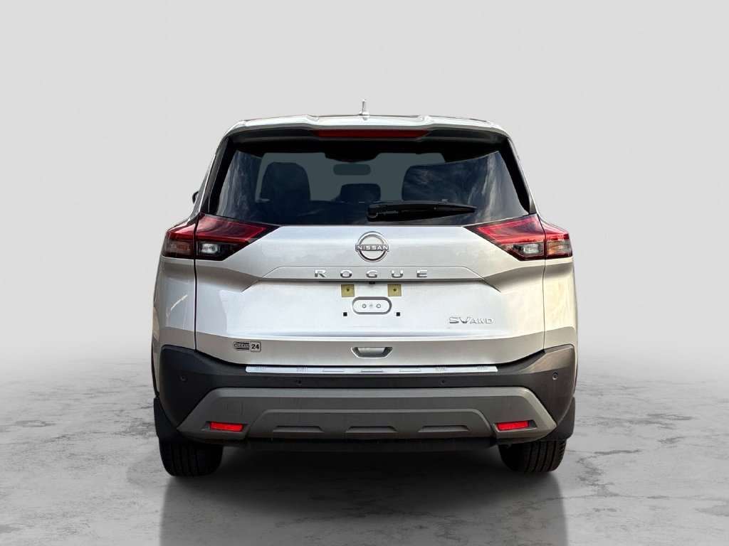 Used 2023 Silver Nissan SV image 6