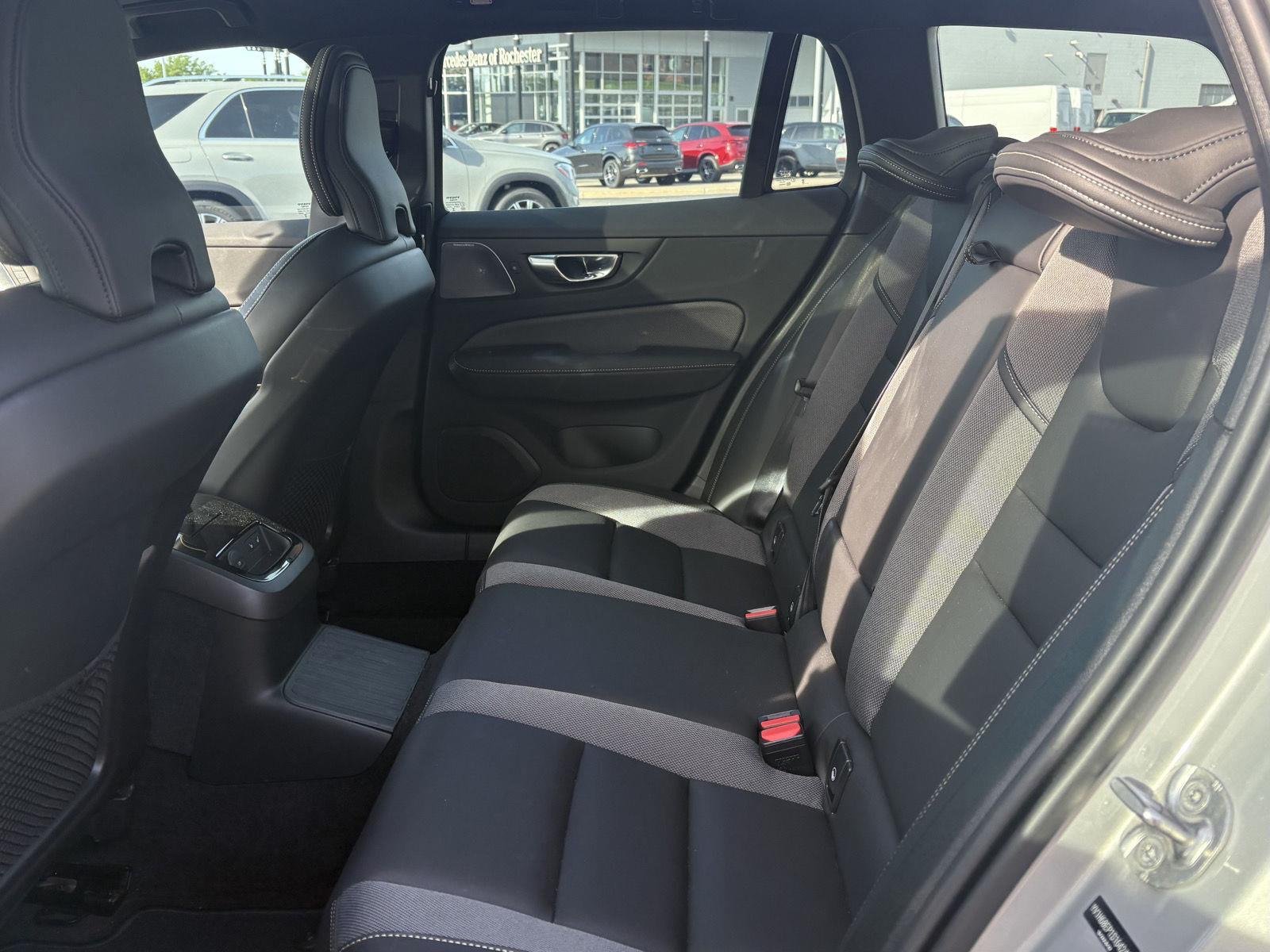 Used 2025 Silver Dawn Metallic Volvo Polestar Engineered image 15