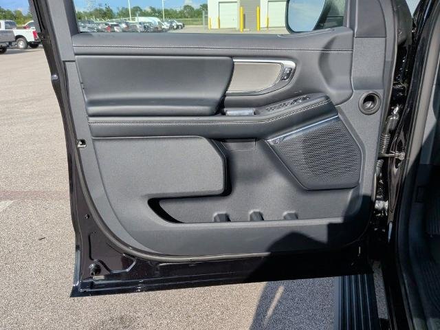 New 2026 Agate Black Metallic Ford MAX Platinum® image 66