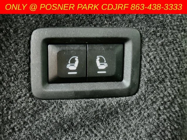Used 2025 Black Jeep Summit image 29