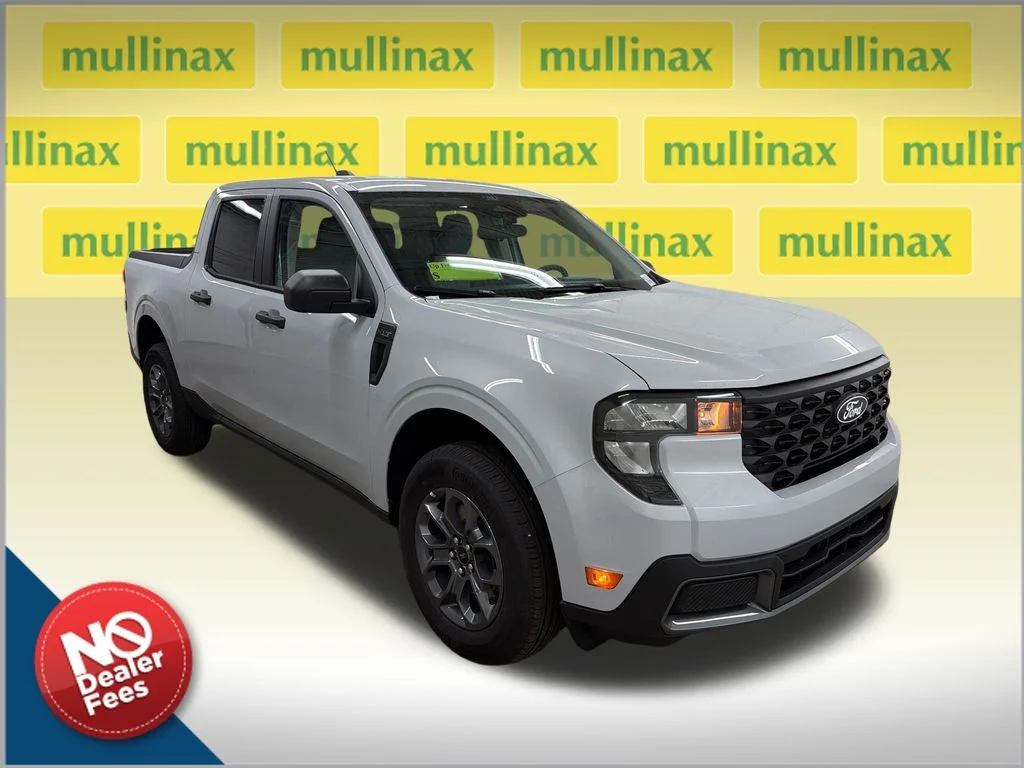 New 2026 White Ford XLT image 1