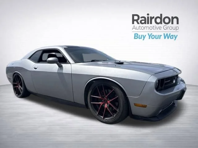 2013 Dodge Challenger R/T's photo