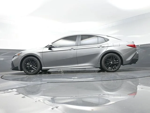 Used 2026  Toyota SE image 46