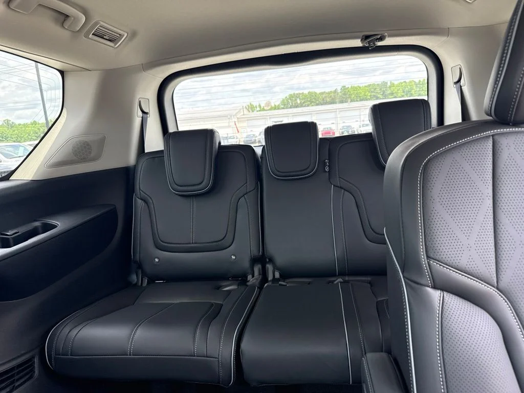 2025 INFINITI QX80 Sensory 4WD - Photo 29