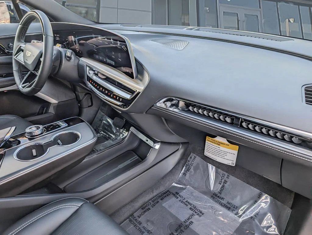2026 Cadillac LYRIQ Premium Sport - Photo 21