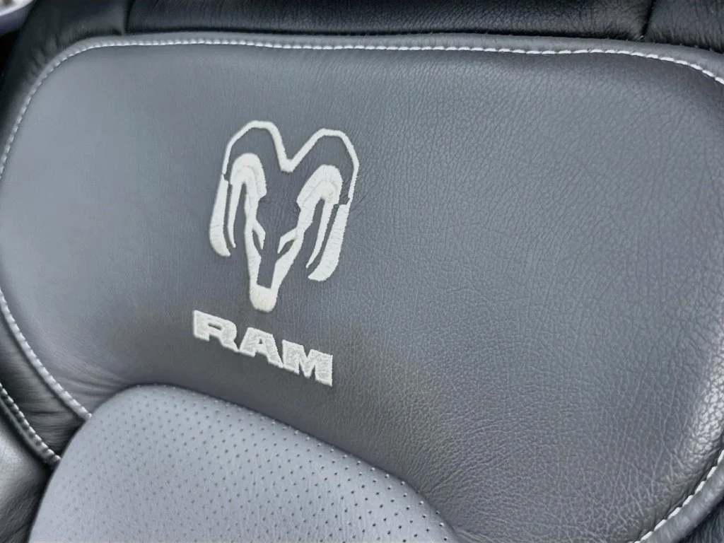 Used 2023 White Ram Big Horn/Lone Star image 18