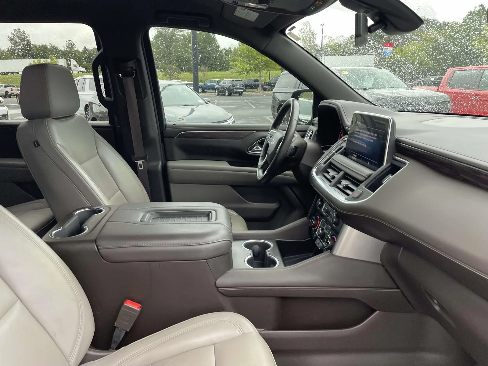 2021 Chevrolet Tahoe Z71 - Photo 9