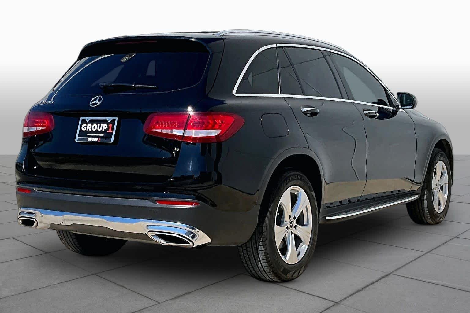 Used 2018 Black Mercedes-Benz GLC 300 image 13
