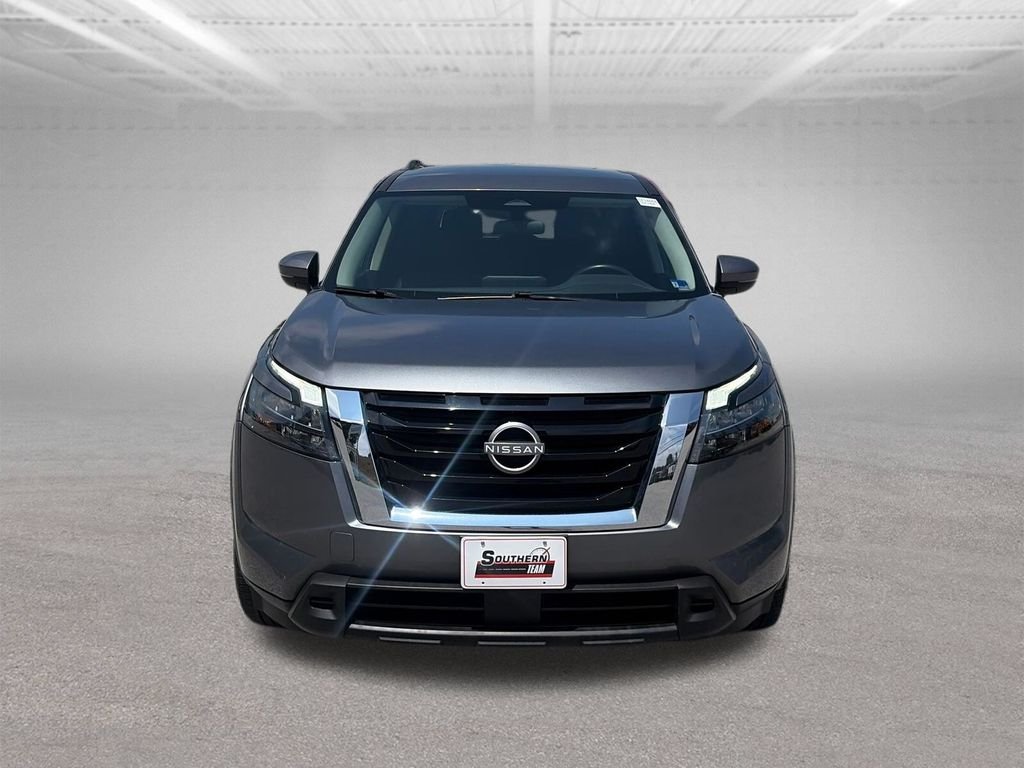 Used 2024 Gun Metallic Nissan SV image 15