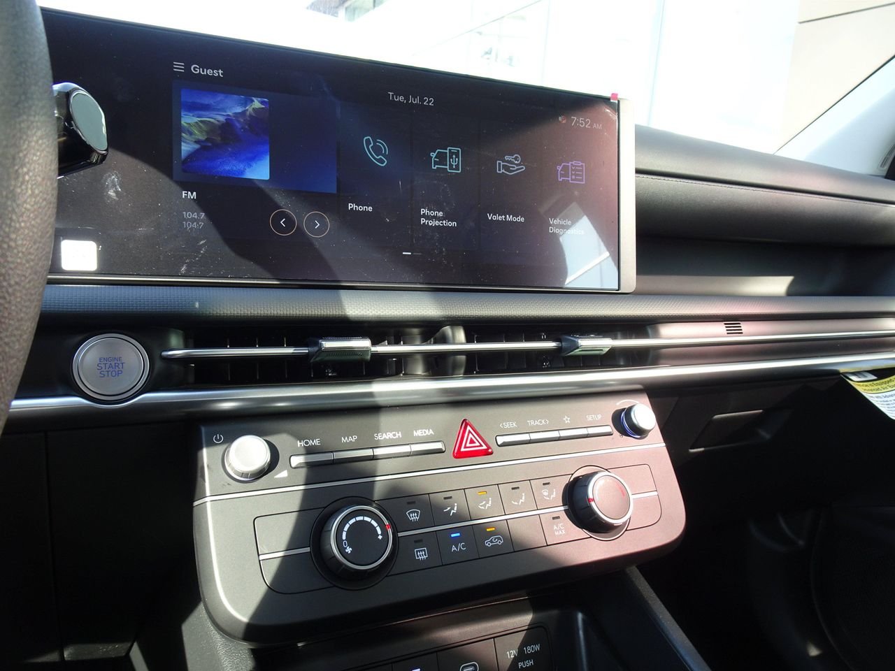 2025 Hyundai Tucson SE - Photo 16