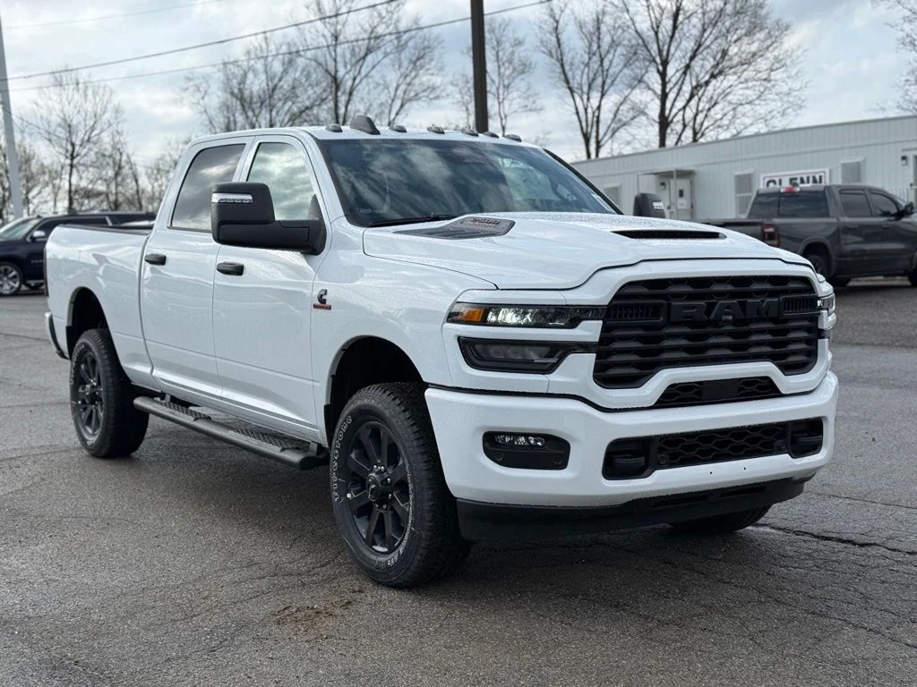 New 2026 Bright White Clear-Coat Exterior Paint RAM Tradesman image 4