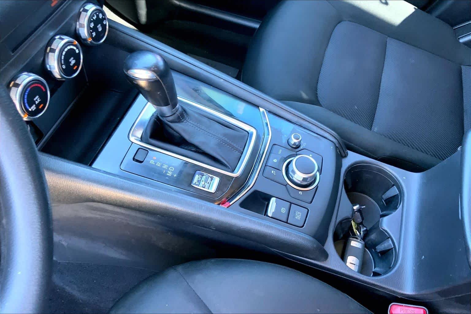 Used 2017 Sonic Silver Metallic Mazda Sport image 16