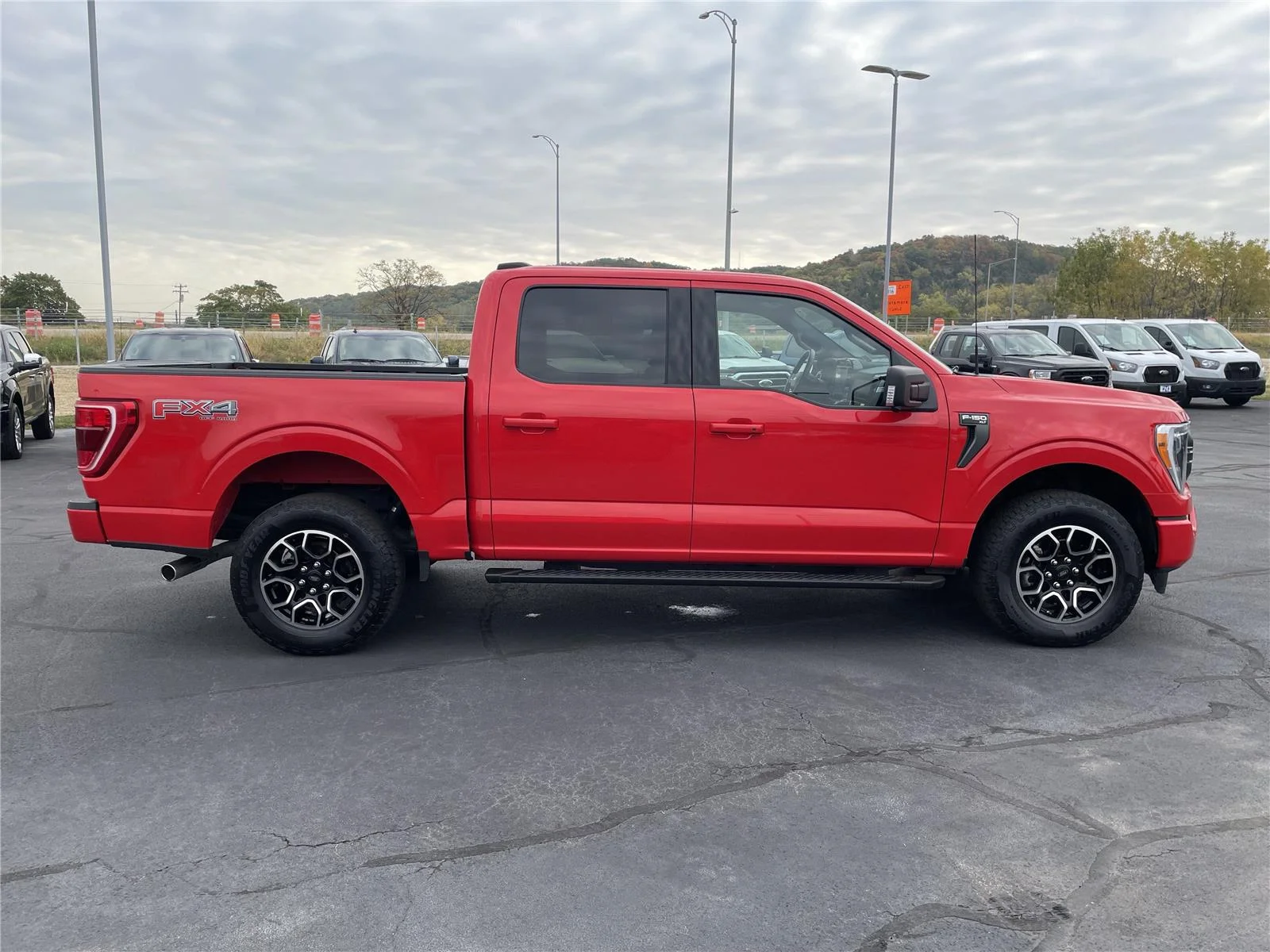 Used 2022 Race Red Ford XLT image 7