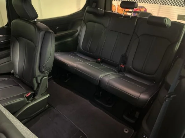 New 2026 High Gloss Black Exterior Paint Jeep Grand Wagoneer image 44